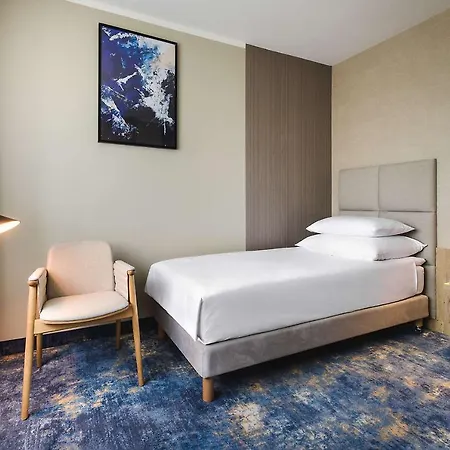 Western Olsztyn Old Town Hotel