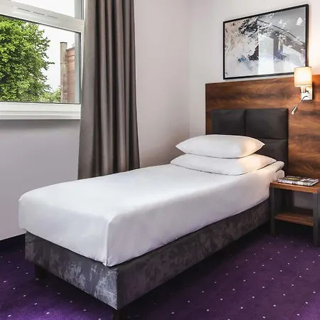 Western Olsztyn Old Town ホテル 3*