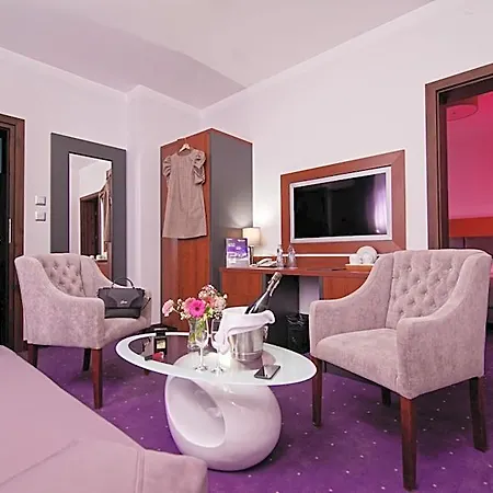 Hotel Western Old Town