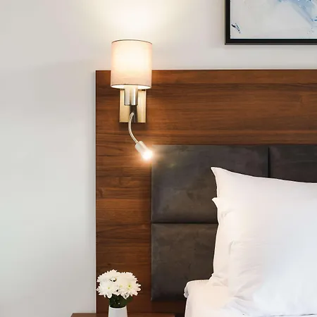 Hotel Western Old Town 3*