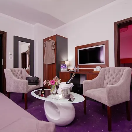 Western Old Town Hotel Olsztyn (Warmian-Masurian)