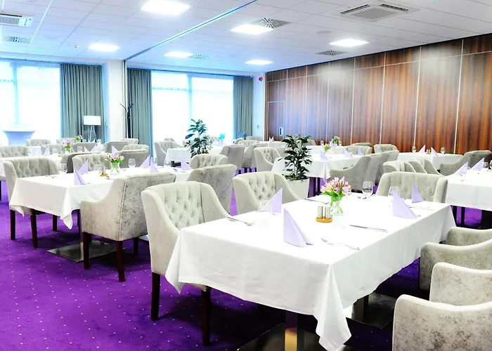 Western Old Town Hotel 3*