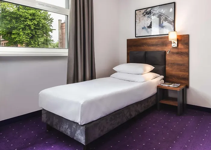 Western Old Town Hotel 3*